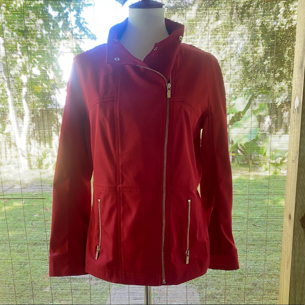 St.John Jacket - Picture 3 of 6